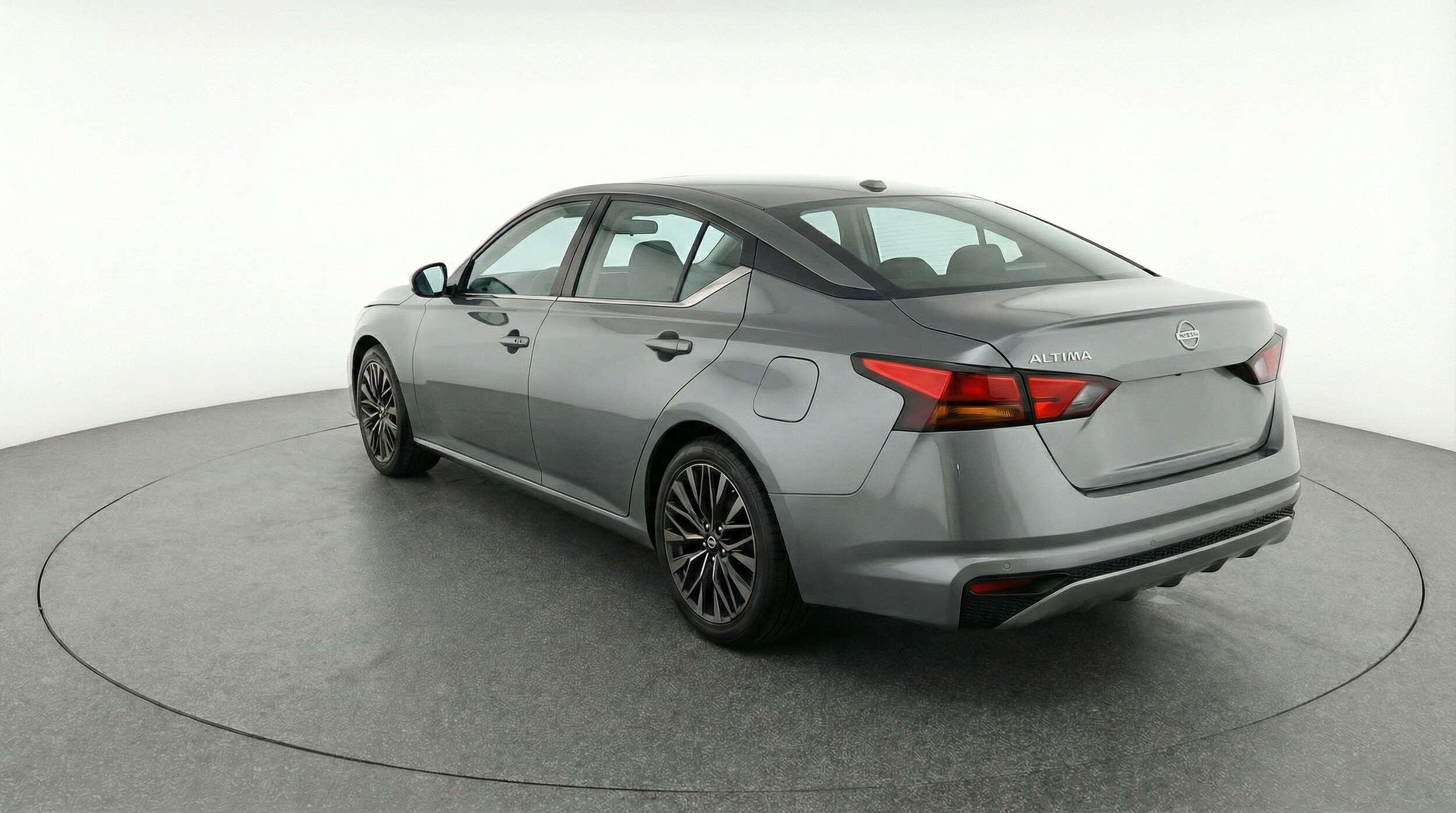 Thumbnail: 2025 Nissan Altima - 5