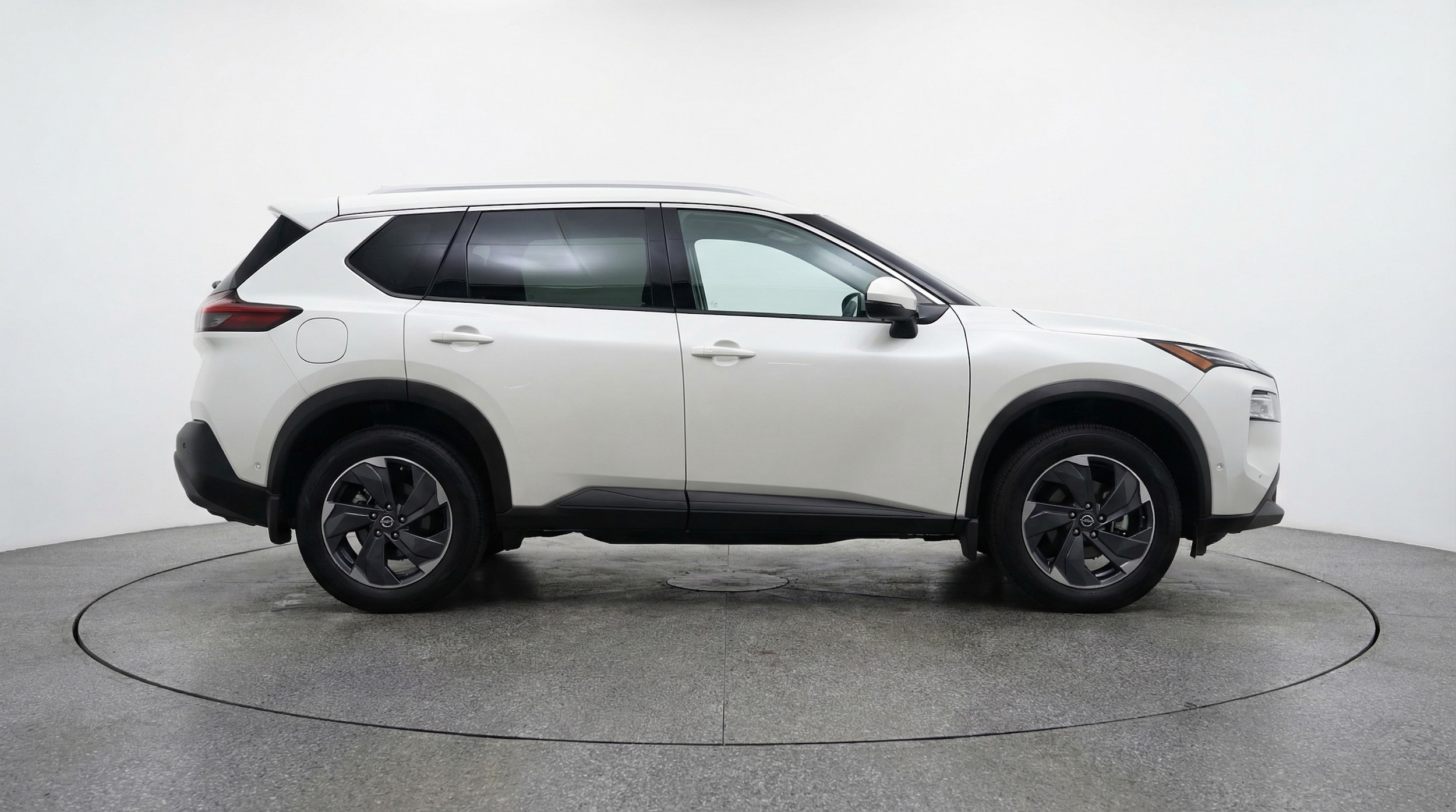 Thumbnail: 2025 Nissan Rogue - 8