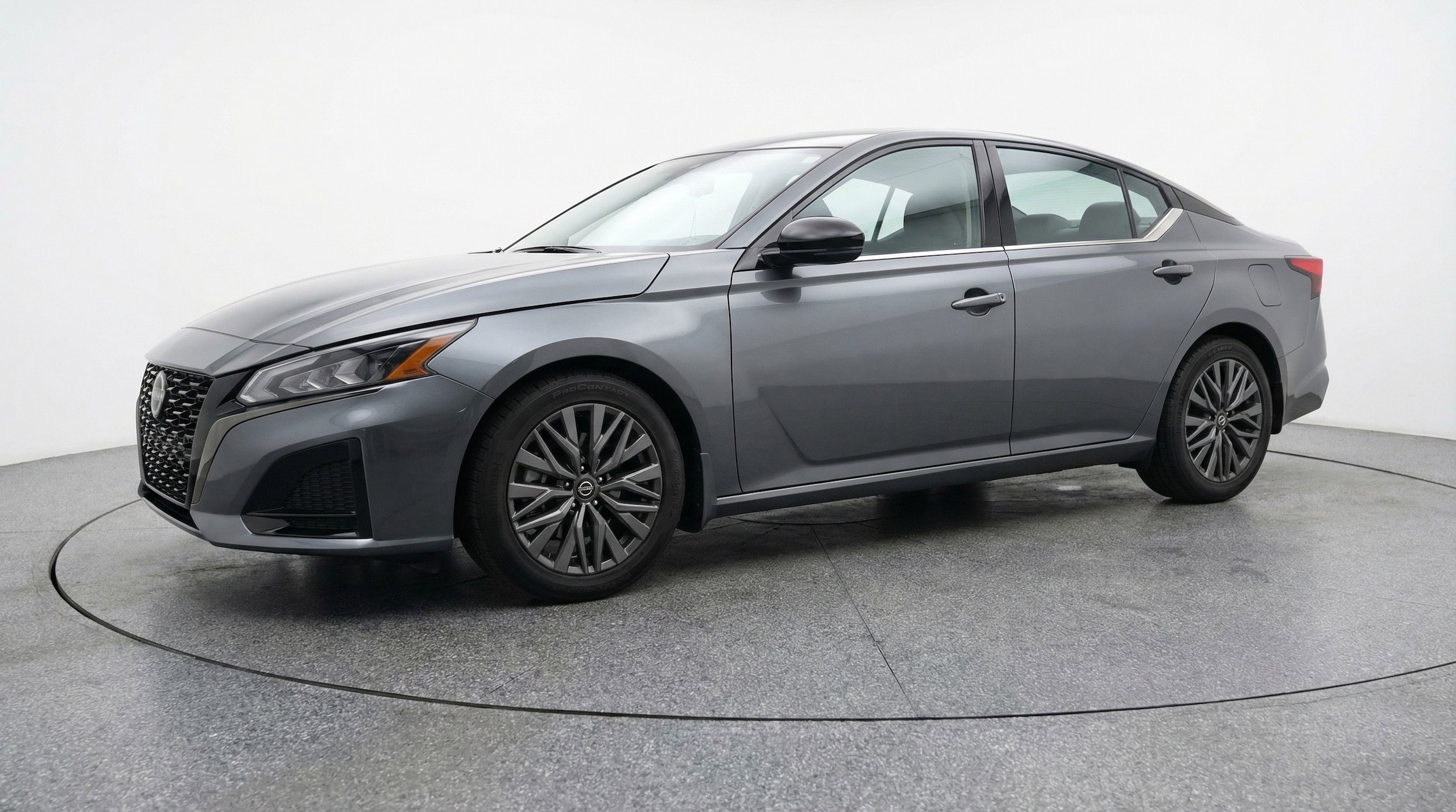 Thumbnail: 2025 Nissan Altima - 3