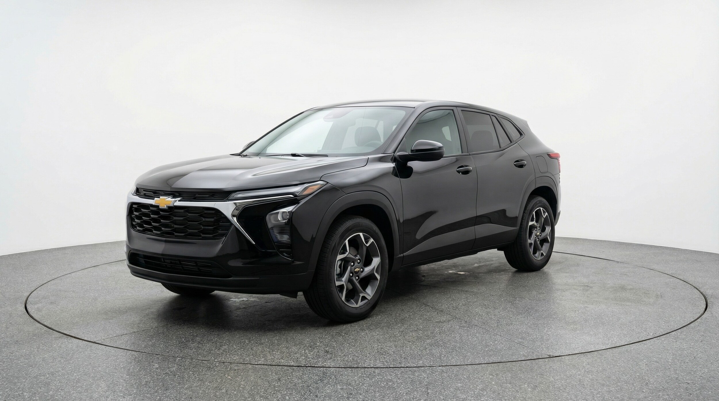 Thumbnail: 2025 Chevrolet Trax - 3