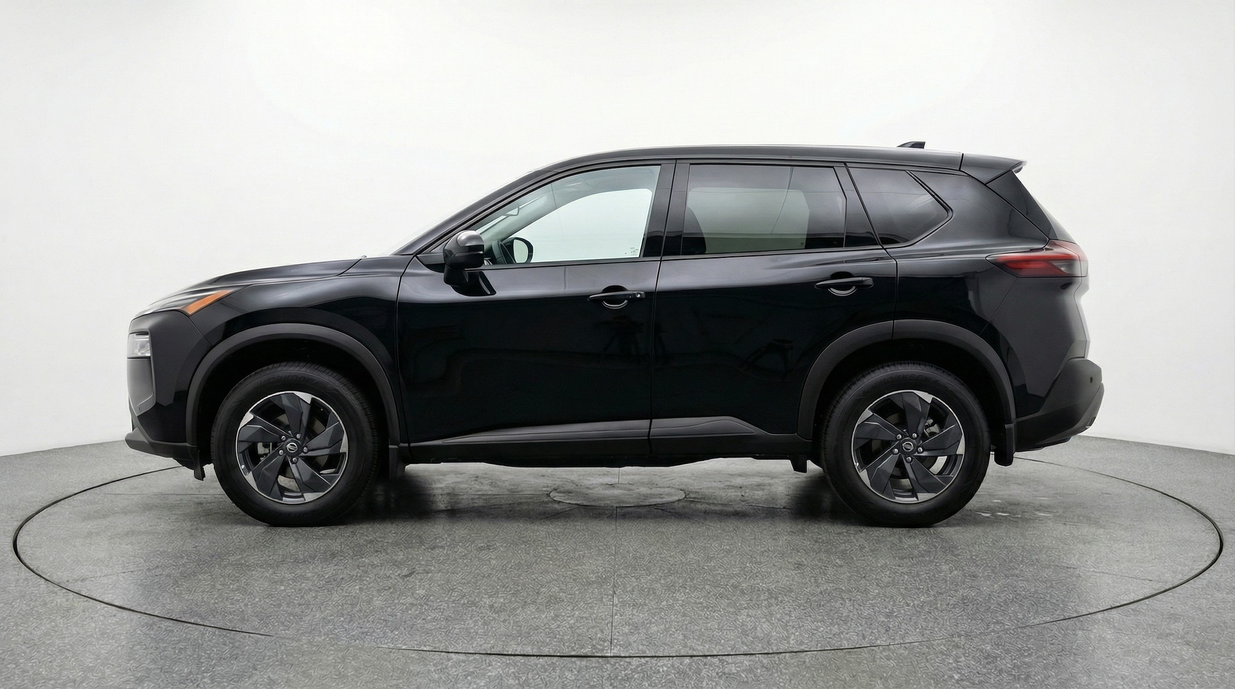 Thumbnail: 2025 Nissan Rogue - 4