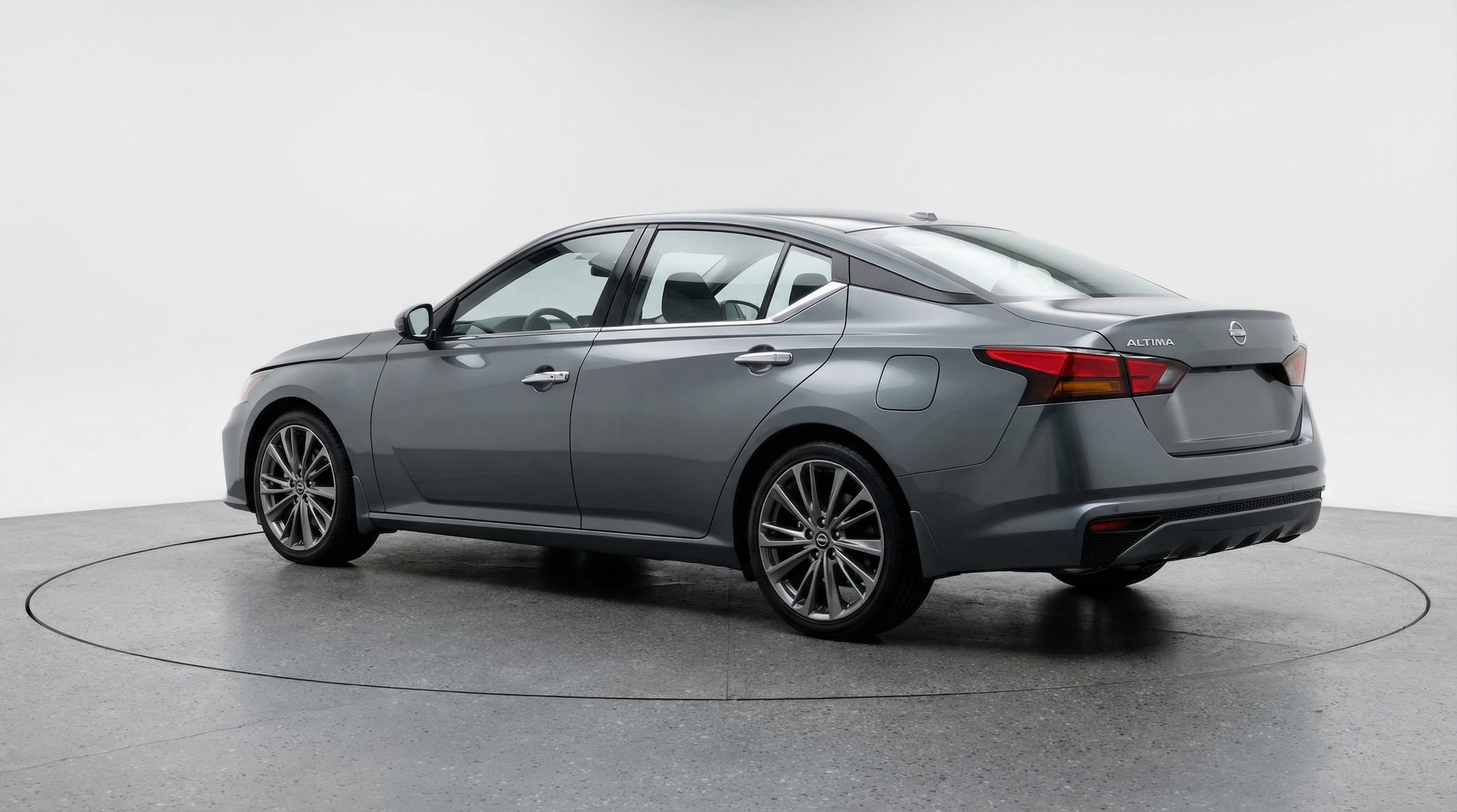 Thumbnail: 2025 Nissan Altima - 5