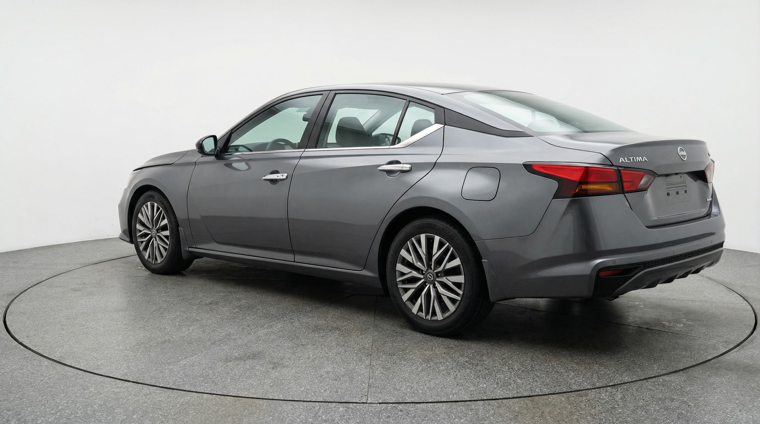Thumbnail: 2025 Nissan Altima - 5