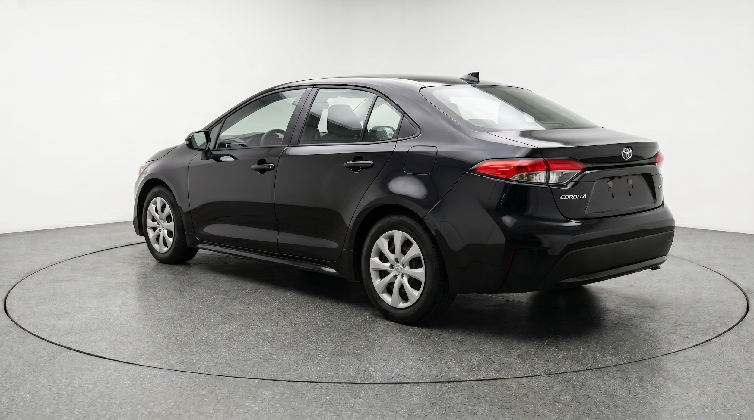 Thumbnail: 2025 Toyota Corolla - 5