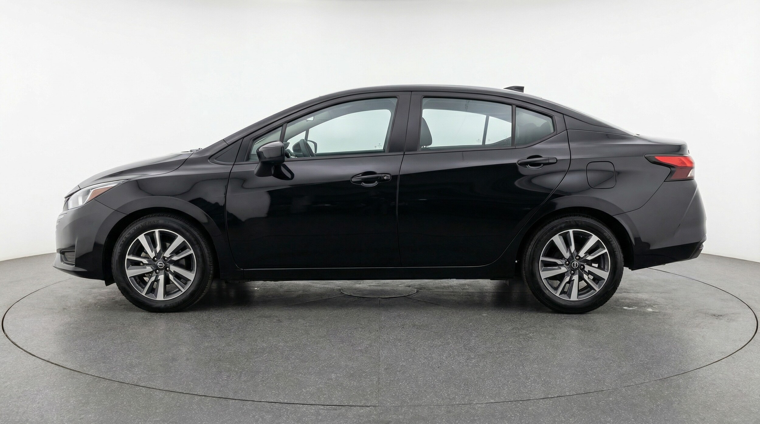 Thumbnail: 2025 Nissan Versa - 4
