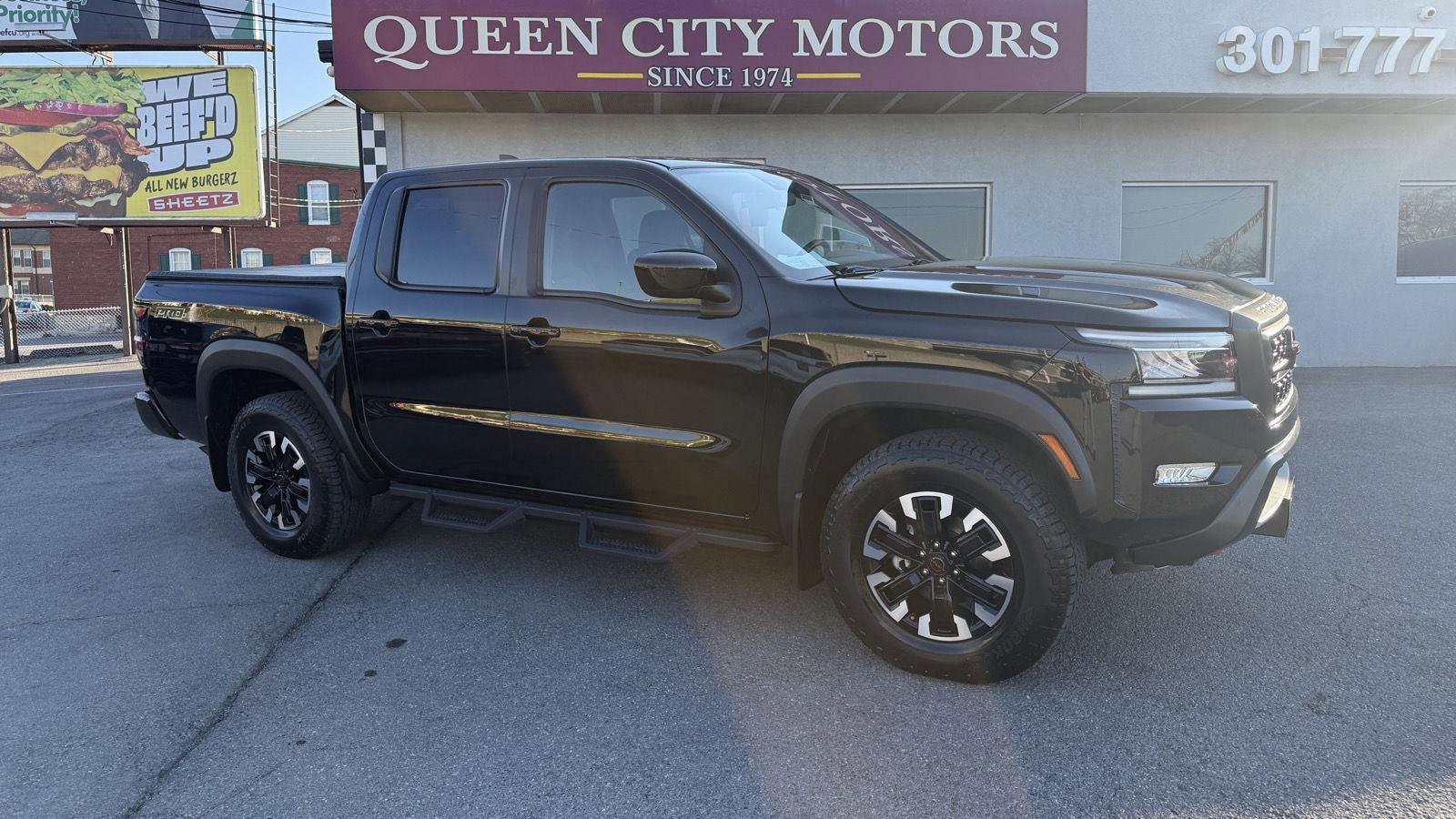 2023 Nissan Frontier PRO-4X Crew Cab 4X4's photo