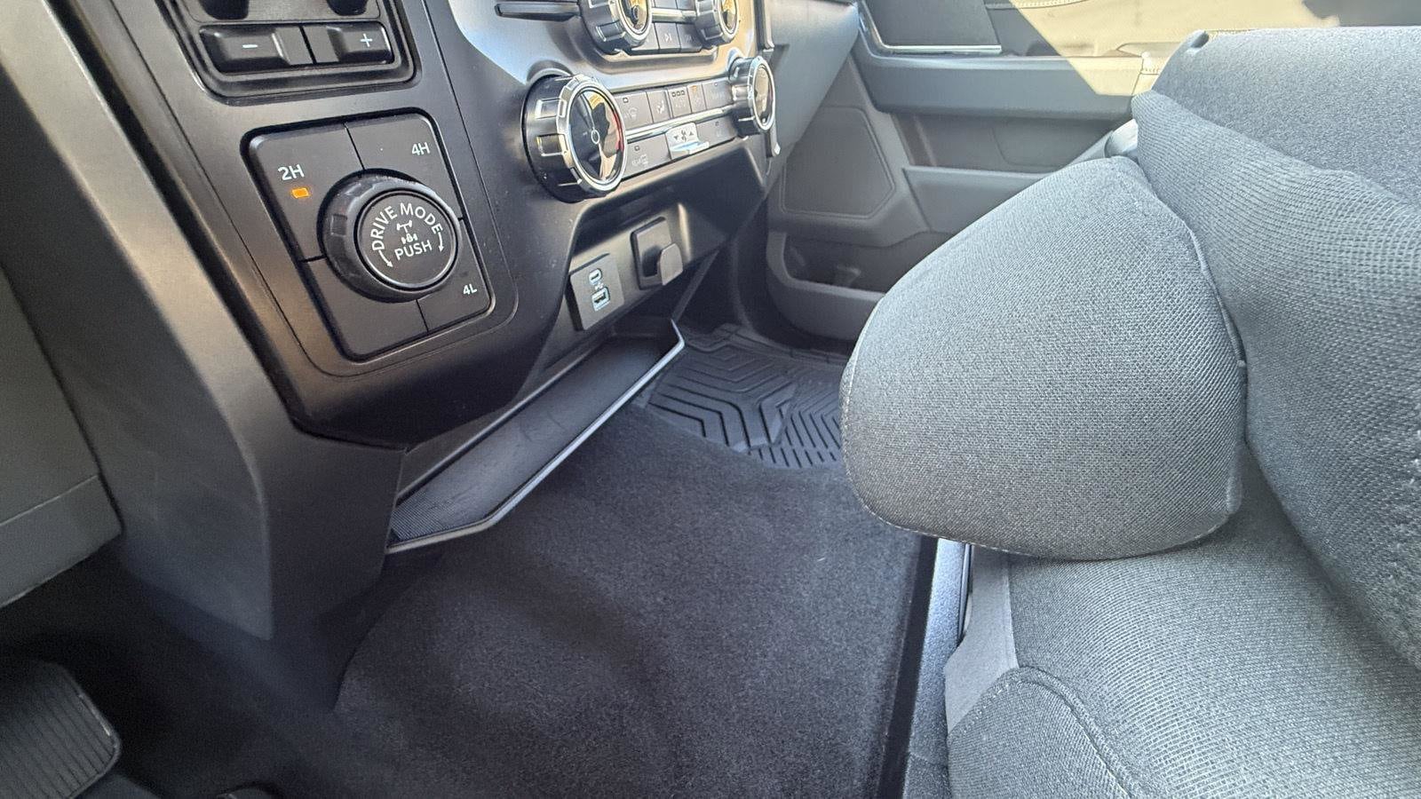 2024 Ford F-150 XLT - Photo 31