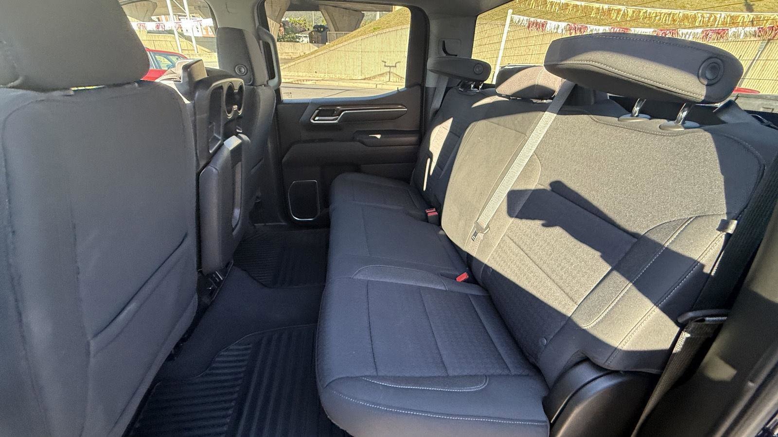 2022 Chevrolet Silverado 1500 RST - Photo 44