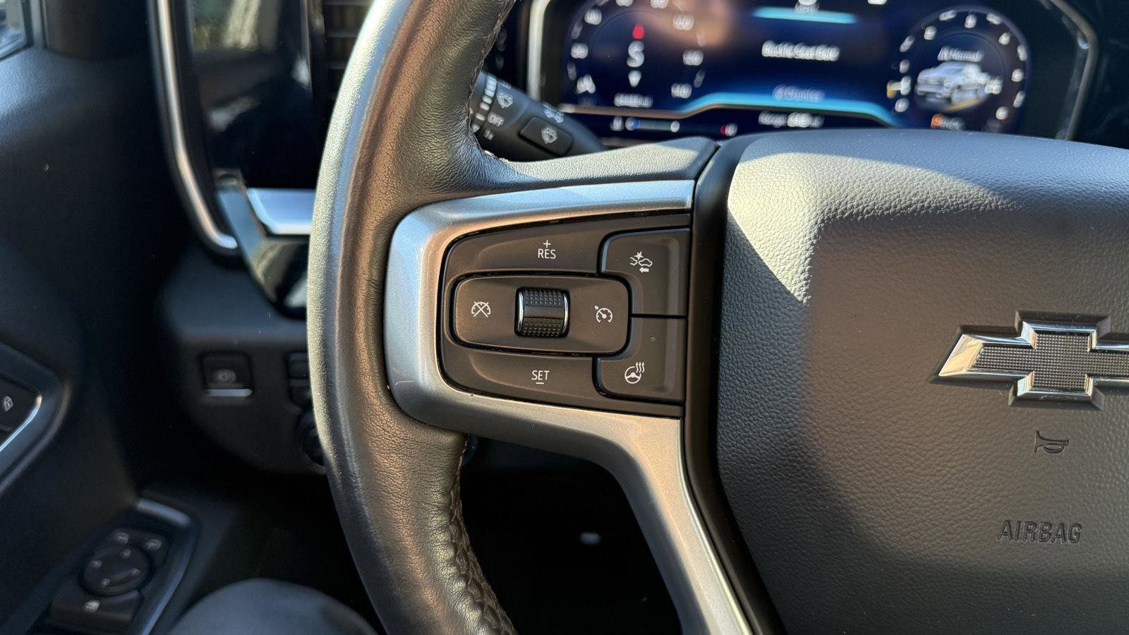 2022 Chevrolet Silverado 1500 RST - Photo 25
