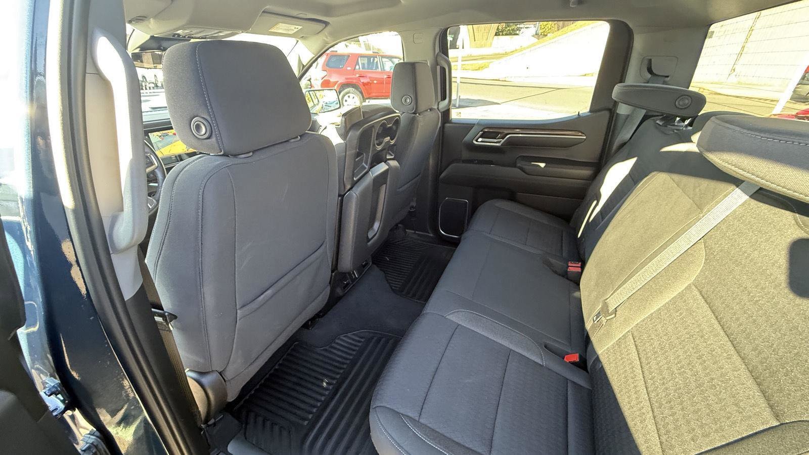 2022 Chevrolet Silverado 1500 RST - Photo 43