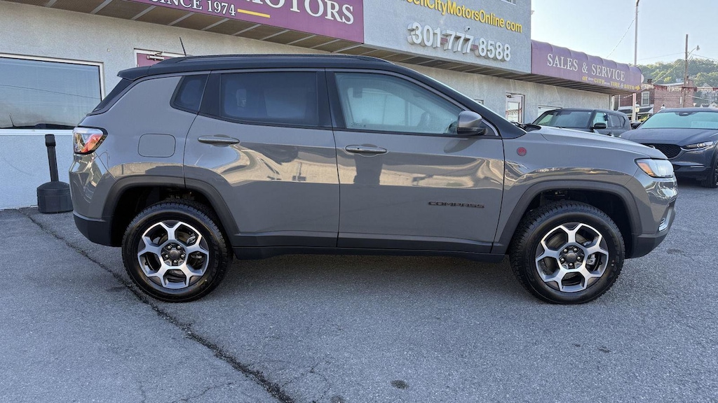 Used 2022 Jeep Compass Trailhawk SUV
