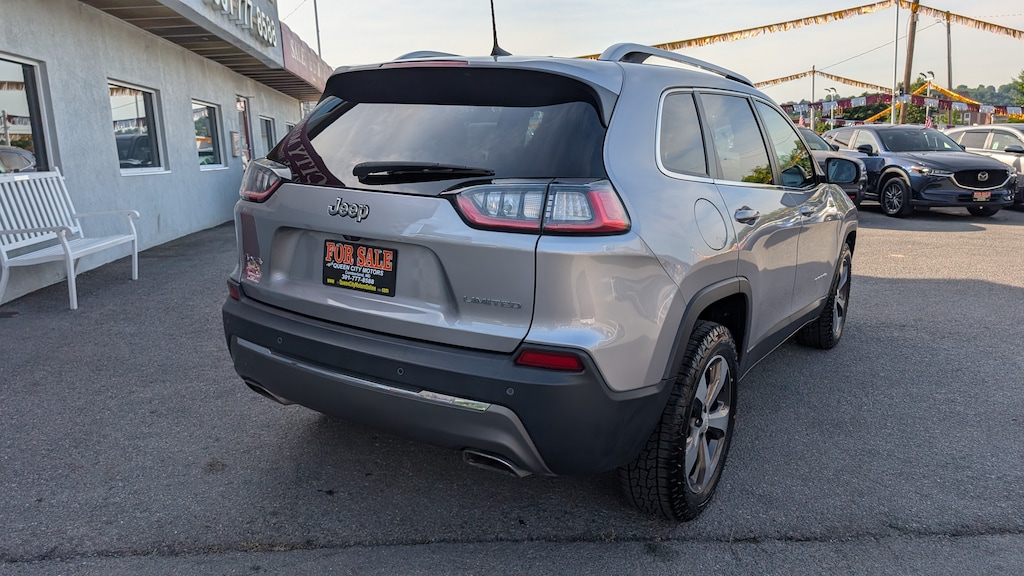 Used 2019 Jeep Cherokee Limited 4x4 SUV