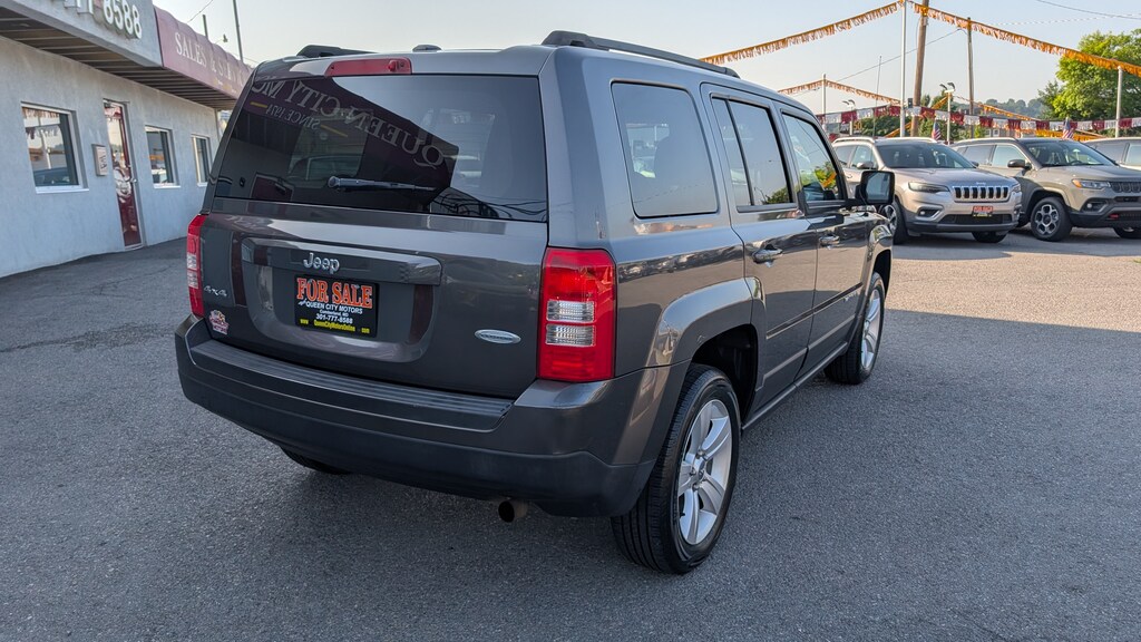 Used 2014 Jeep Patriot Latitude 4x4 SUV
