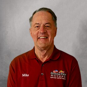 Staff member Mike Connelley from ID_5eb54a