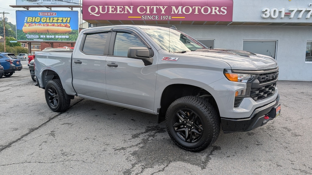 Used 2024 Chevrolet Silverado 1500 Custom Trail Boss Truck Crew Cab