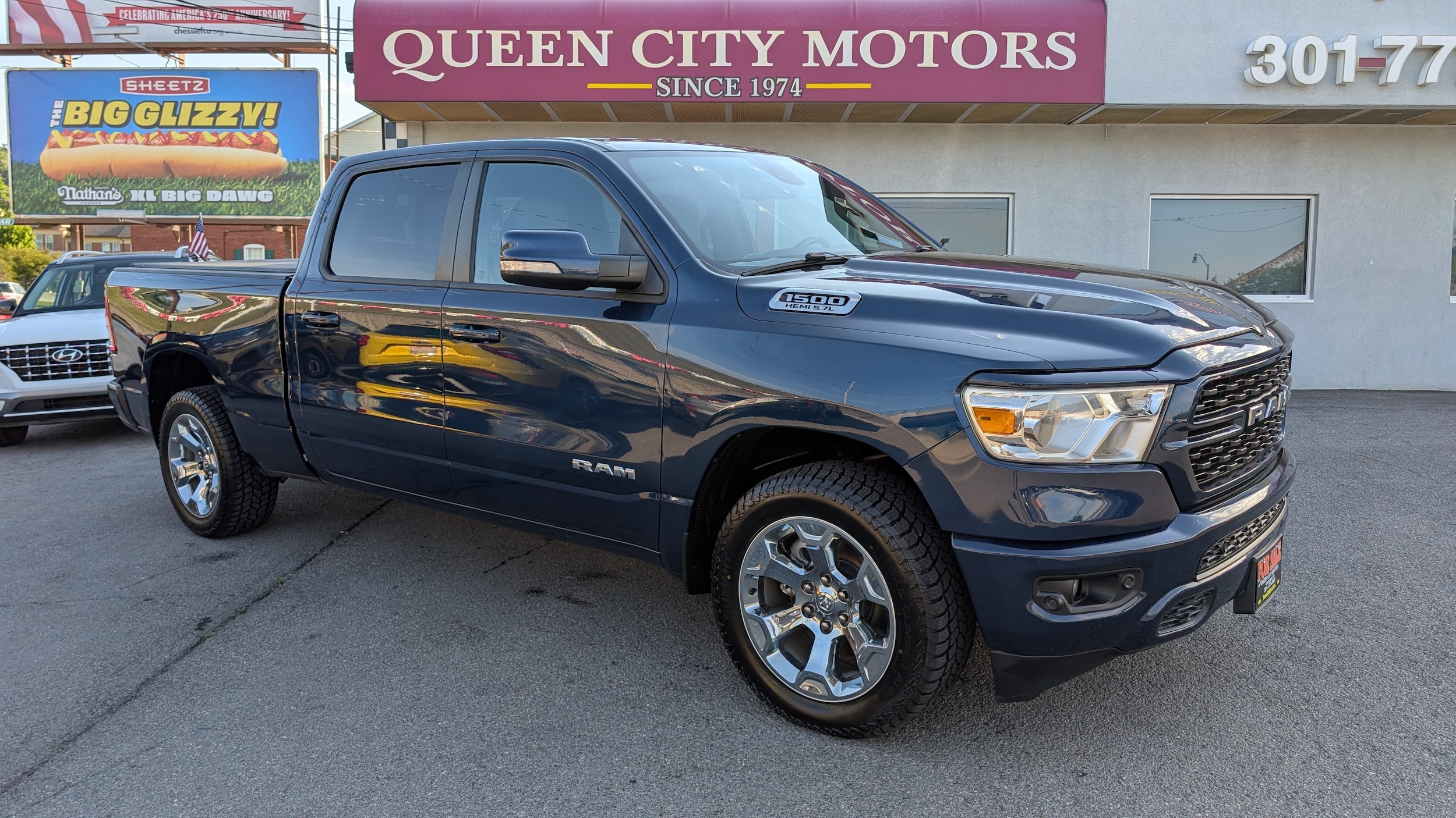 2022 RAM 1500 Big Horn/Lone Star 4x4 Crew Cab 6'4's photo