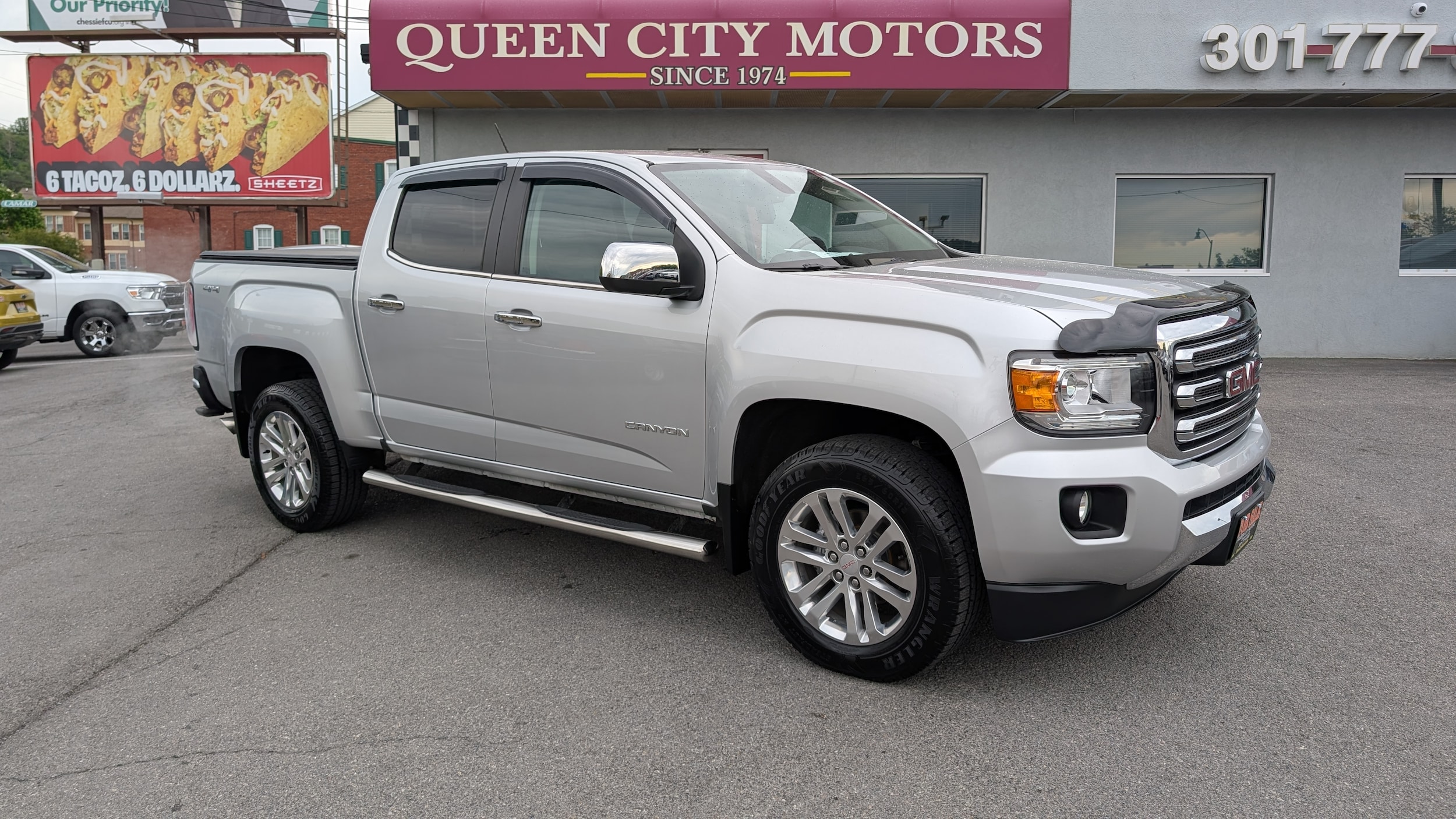 2016 GMC Canyon 4WD SLT Crew Cab Short Box's photo