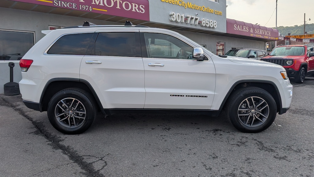 Used 2018 Jeep Grand Cherokee Limited 4x4 SUV