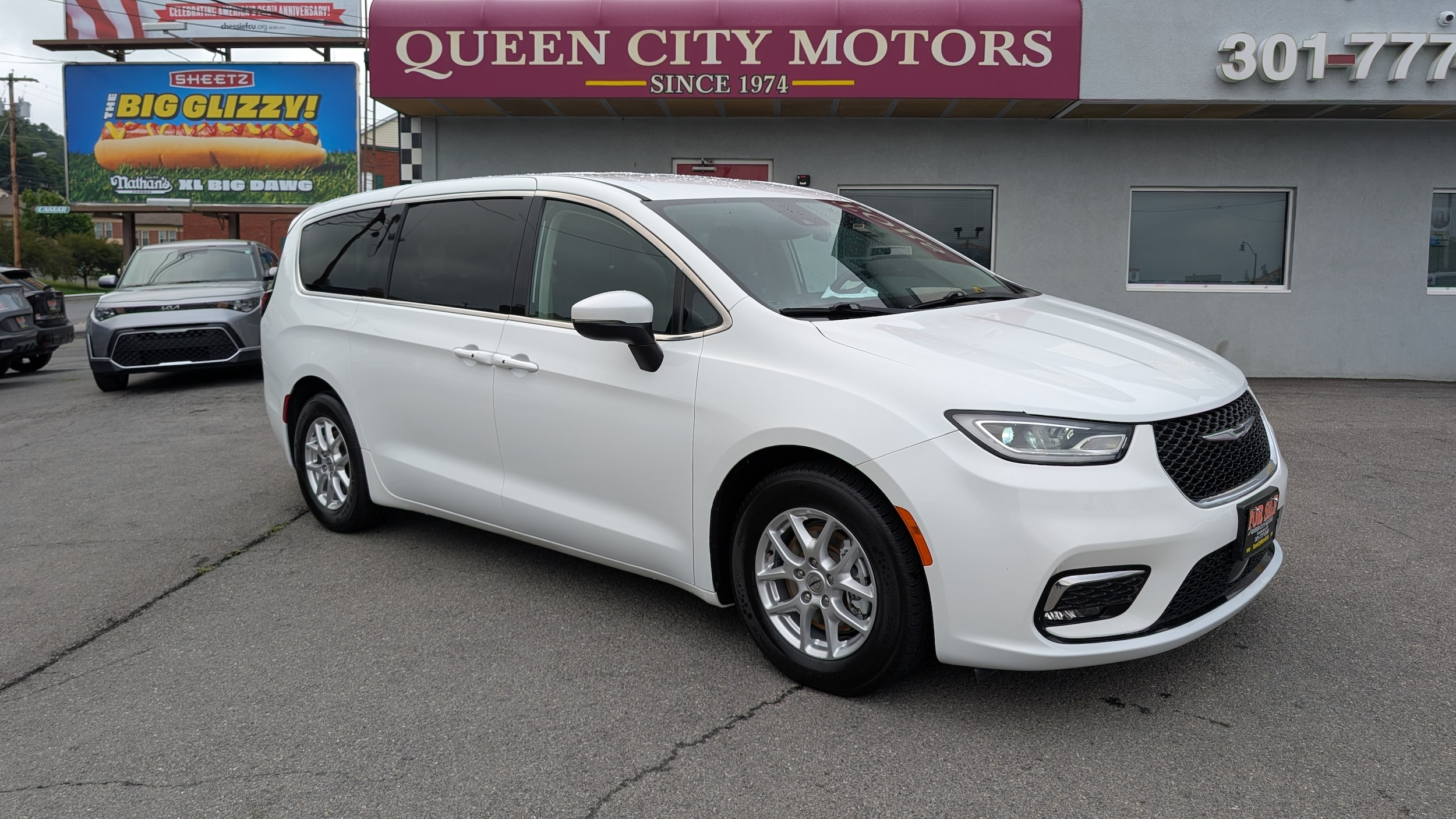 2023 Chrysler Pacifica Touring L