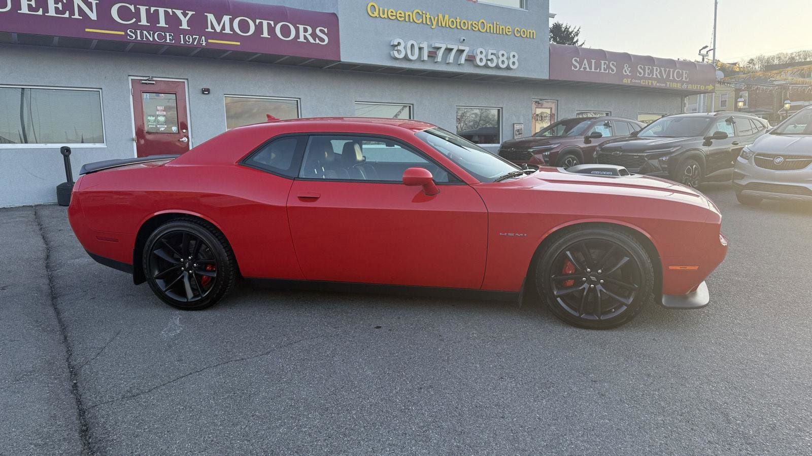 2022 Dodge Challenger R/T - Photo 3