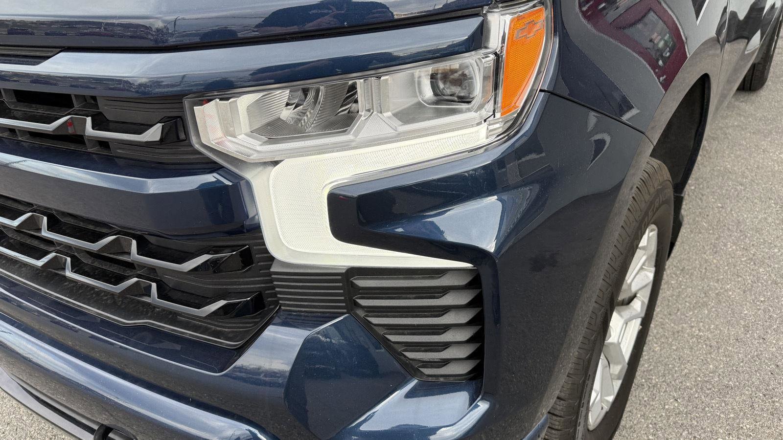 2022 Chevrolet Silverado 1500 RST - Photo 11