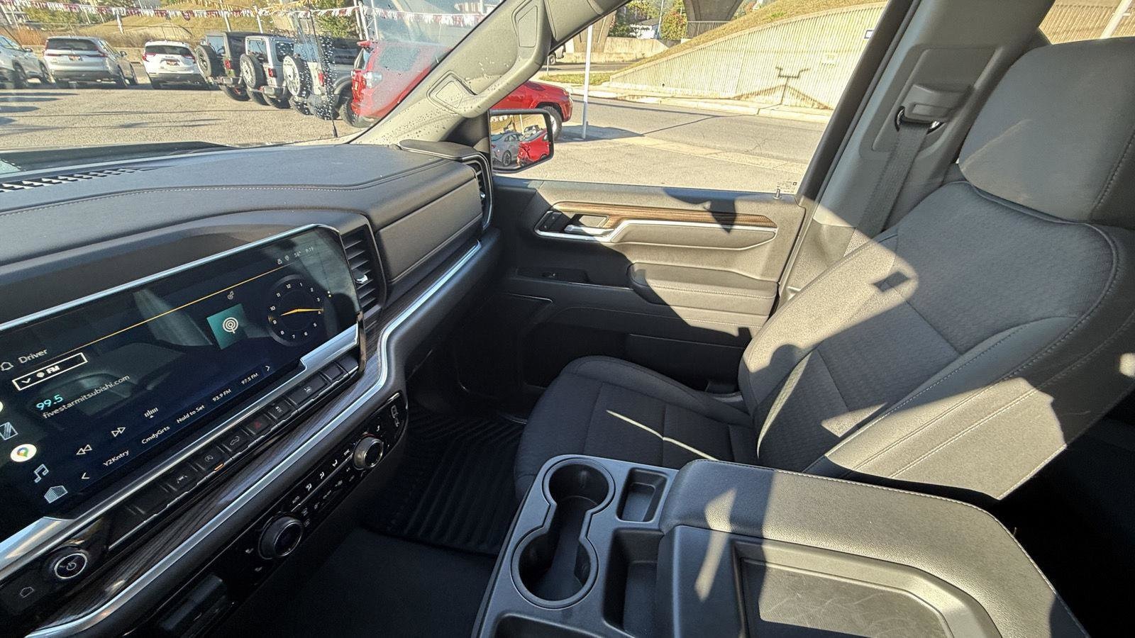 2022 Chevrolet Silverado 1500 RST - Photo 29