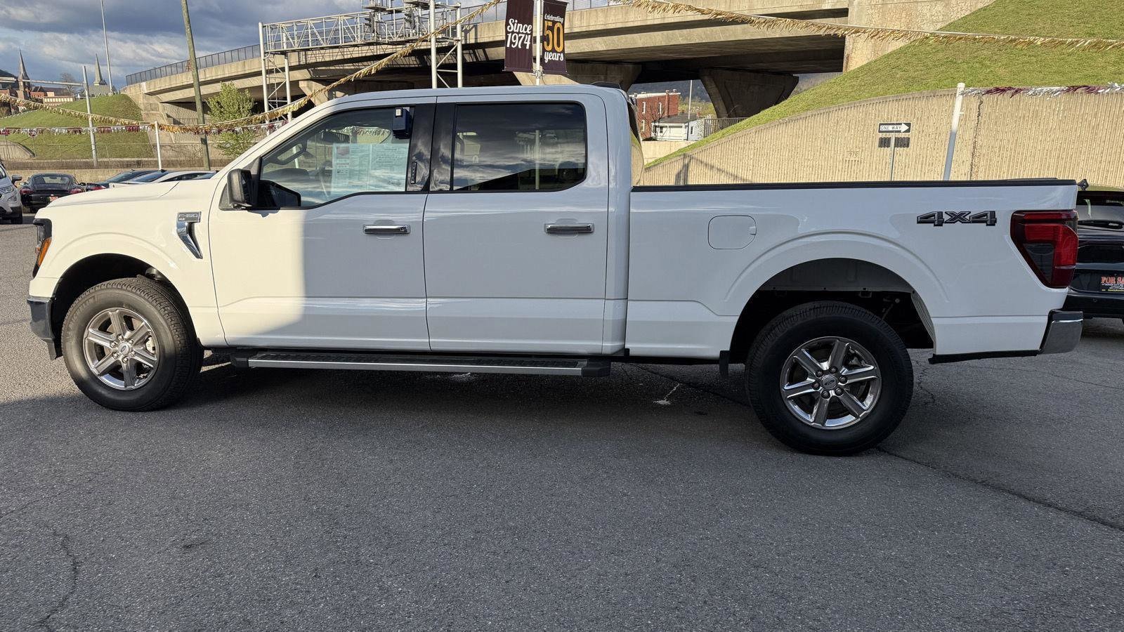2024 Ford F-150 XLT - Photo 7