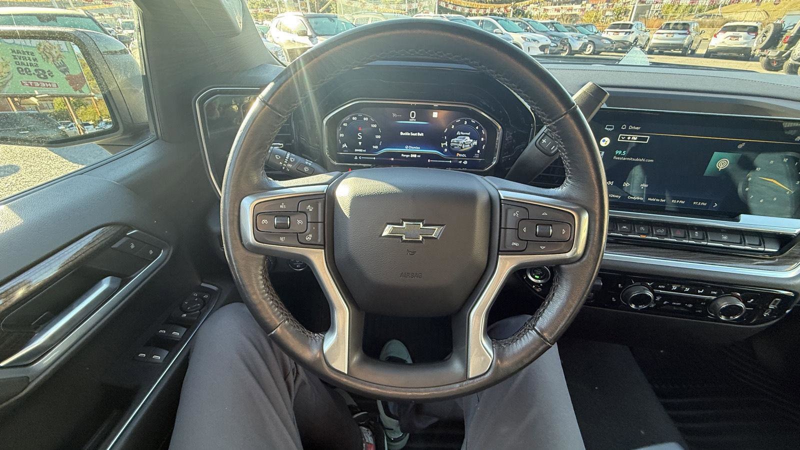 2022 Chevrolet Silverado 1500 RST - Photo 24