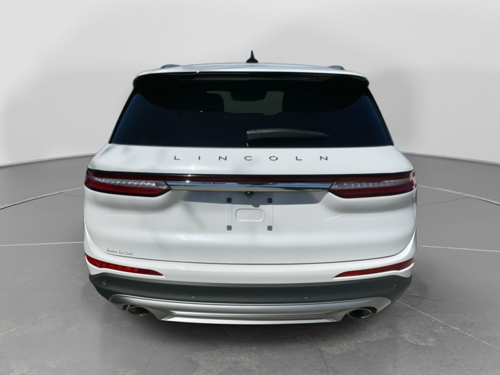 2022 Lincoln Corsair Standard photo 4