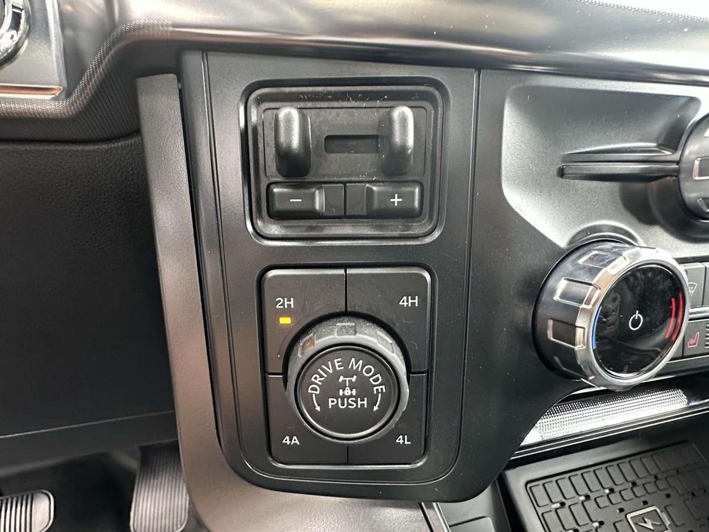 2025 Ford F-150 Lariat - Photo 27