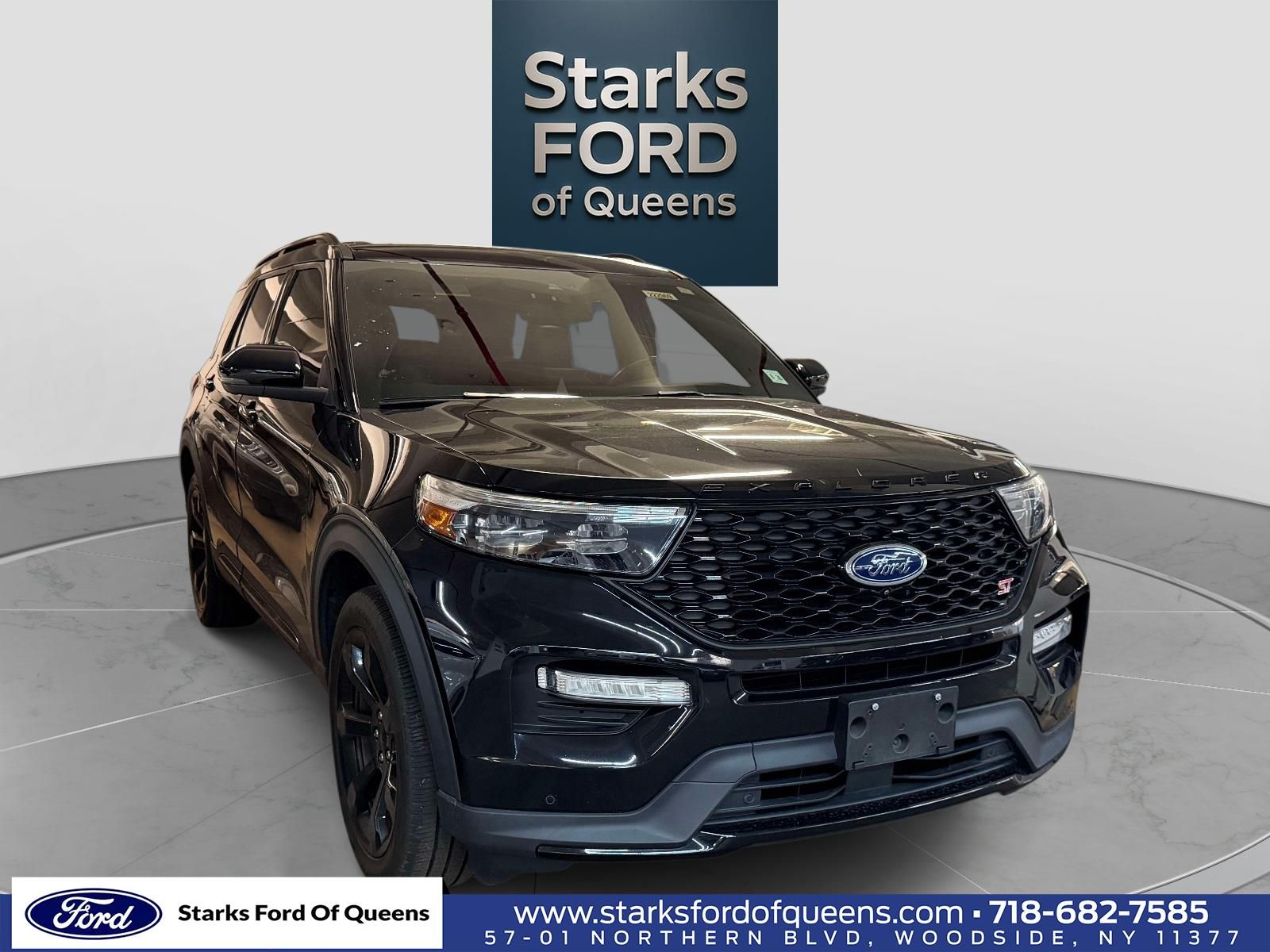 2023 Ford Explorer ST 4WD's photo