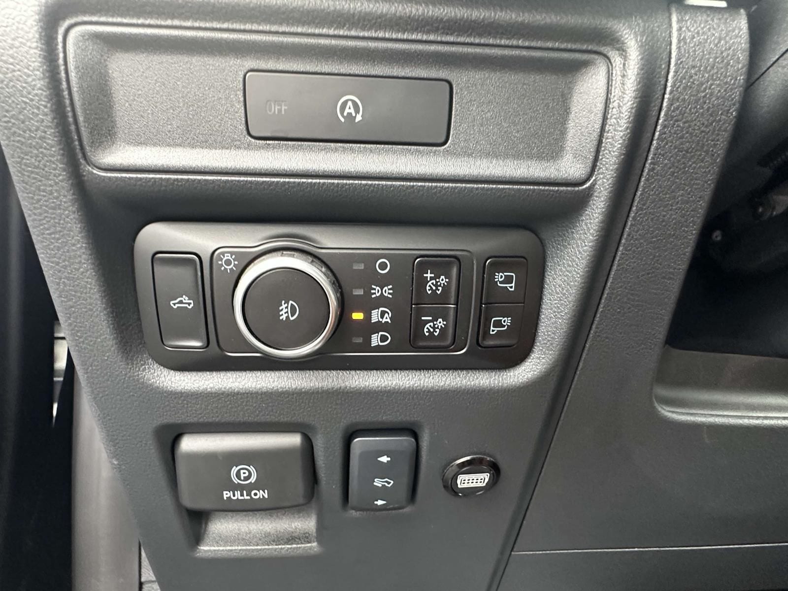 2025 Ford F-150 Lariat - Photo 23