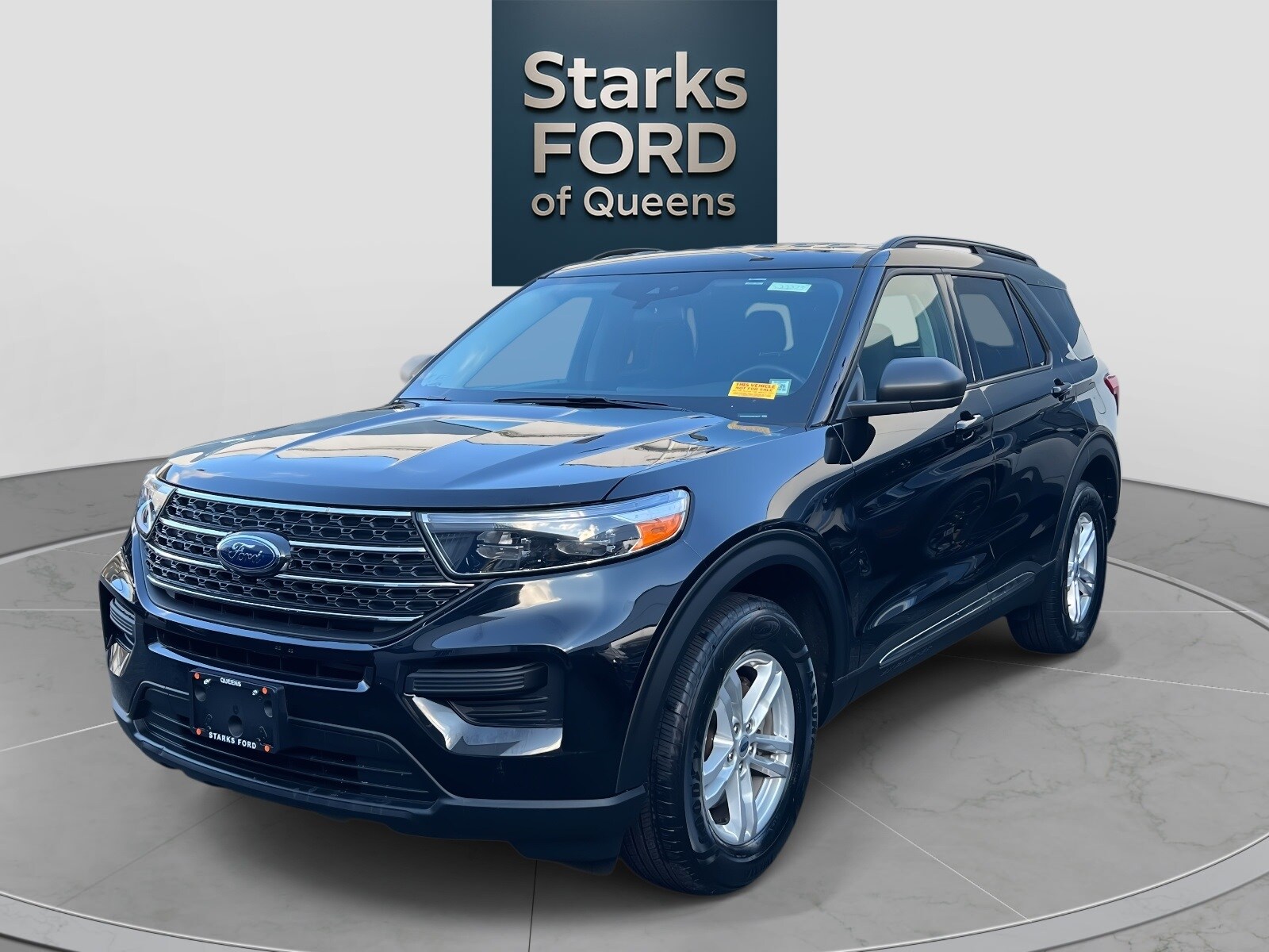 2022 Ford Explorer XLT photo 3