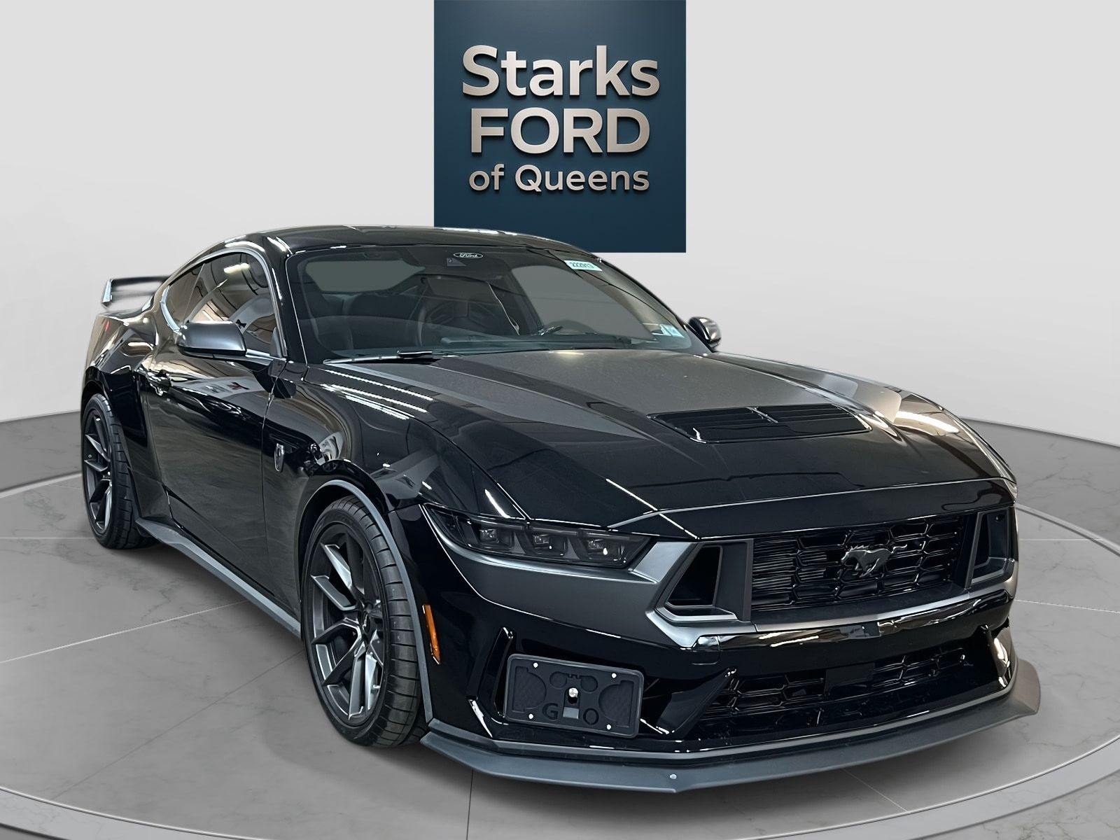 2024 Ford Mustang Dark Horse's photo