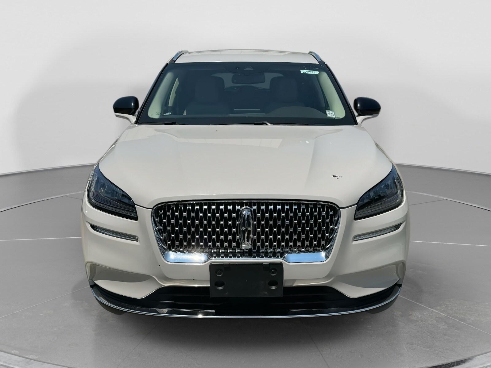 2021 Lincoln Corsair Standard photo 2