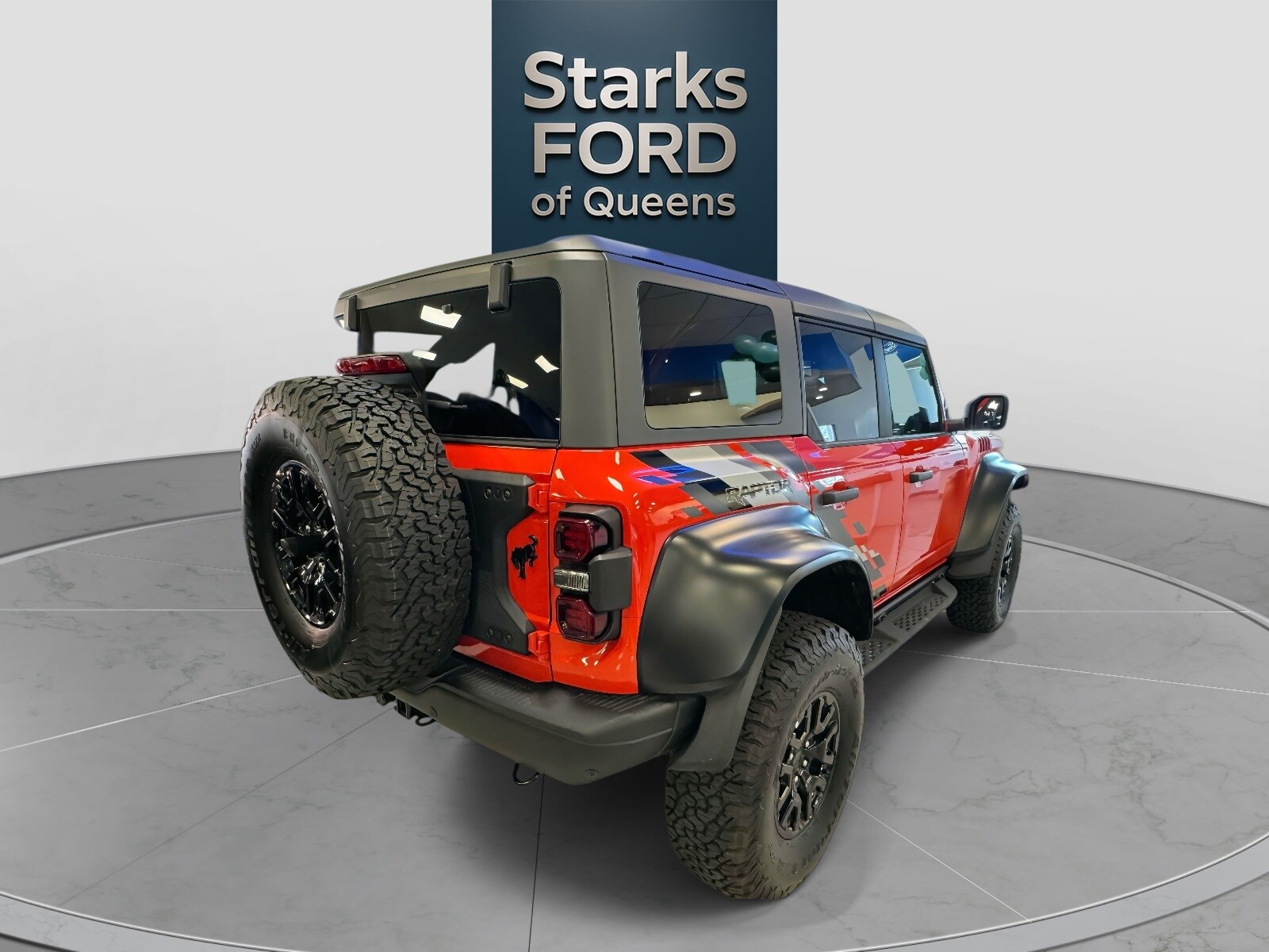 2023 Ford Bronco Raptor photo 4