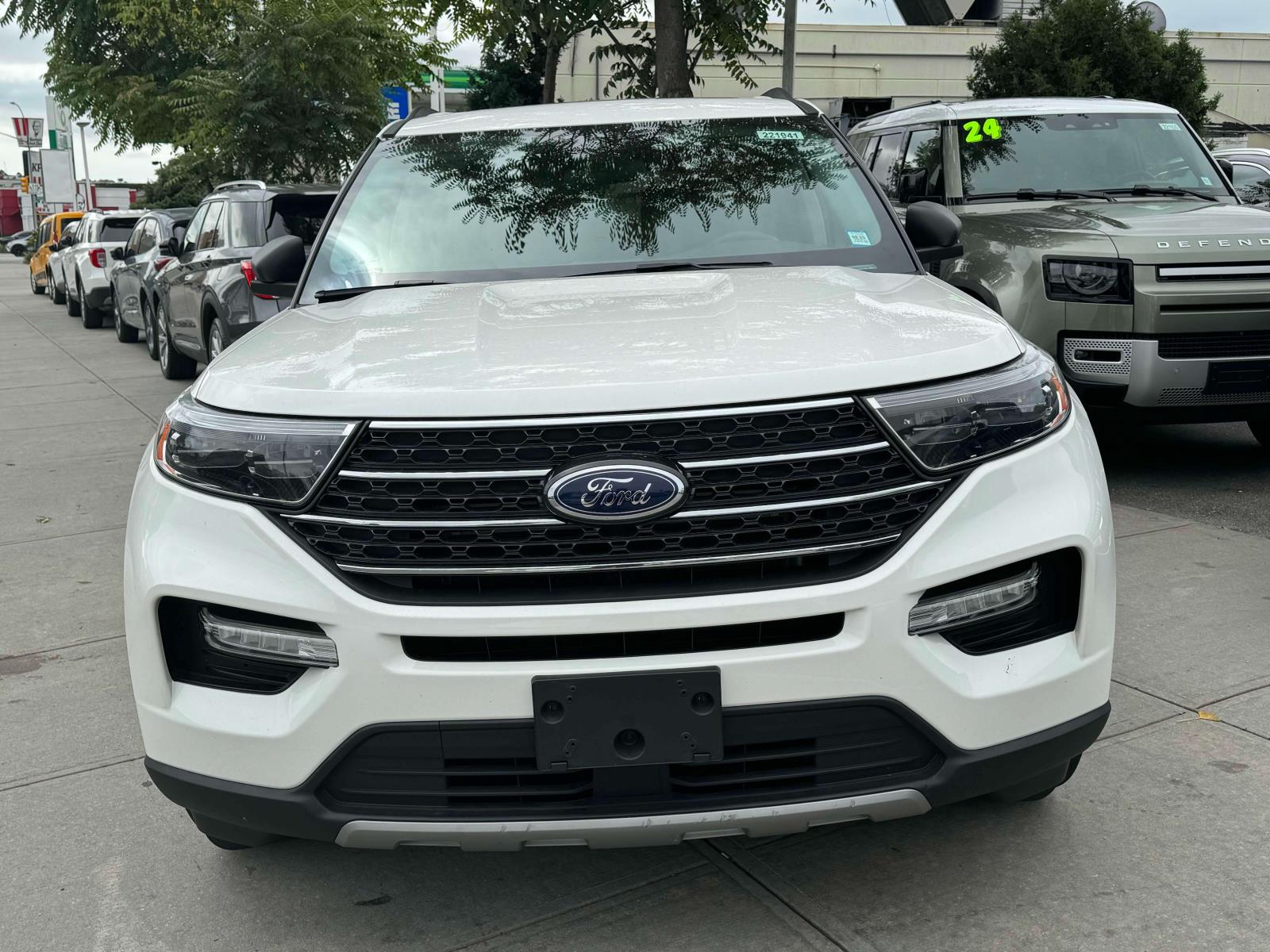 Used 2022 Ford Explorer XLT with VIN 1FMSK8DH7NGA11928 for sale in Woodside, NY