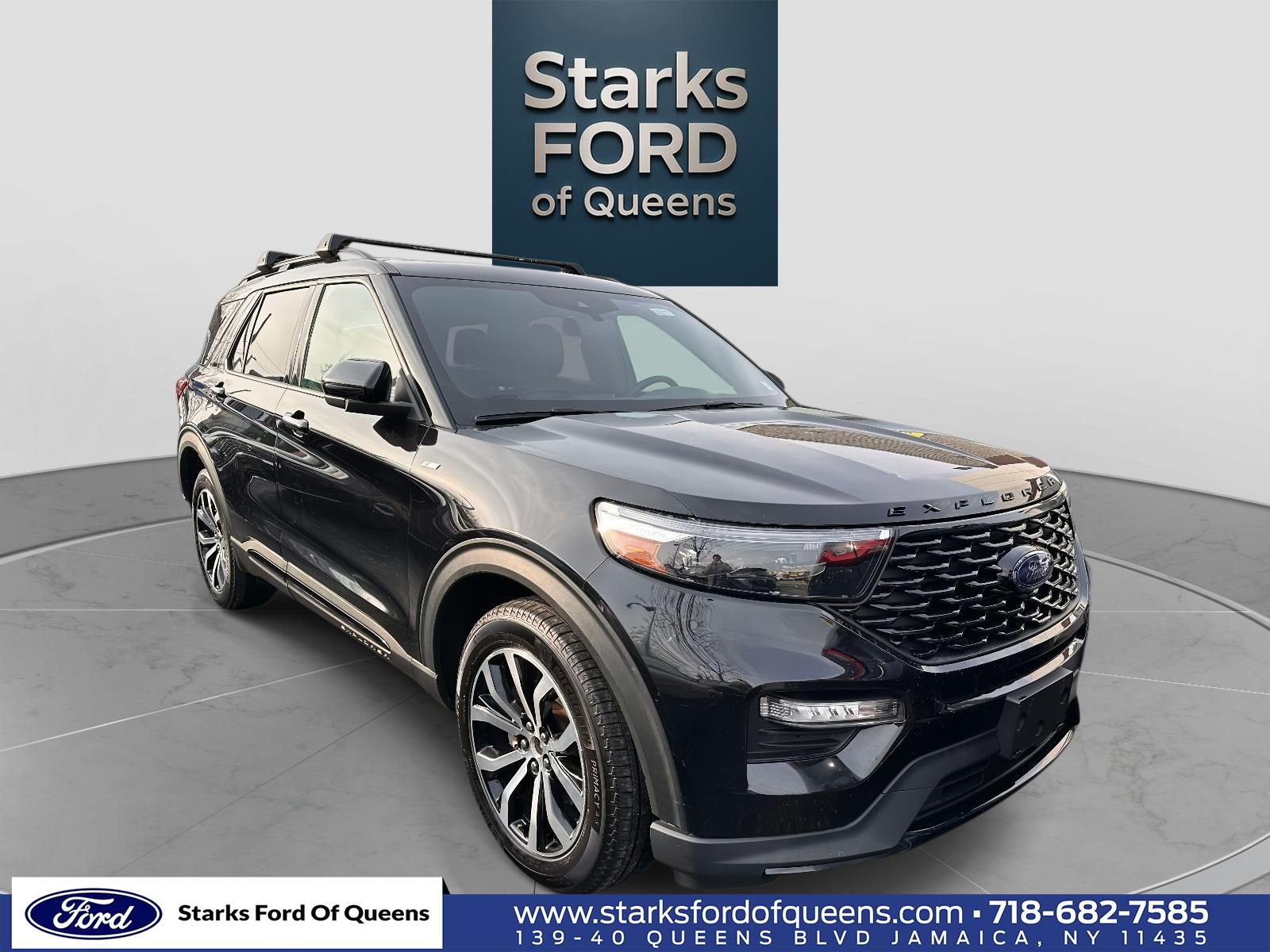 2022 Ford Explorer SUV 