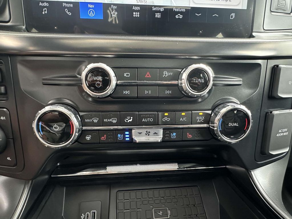 2025 Ford F-150 Lariat - Photo 24