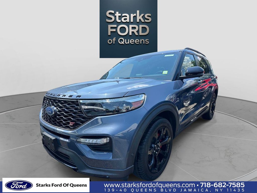 2021 Ford Explorer ST 4WD photo