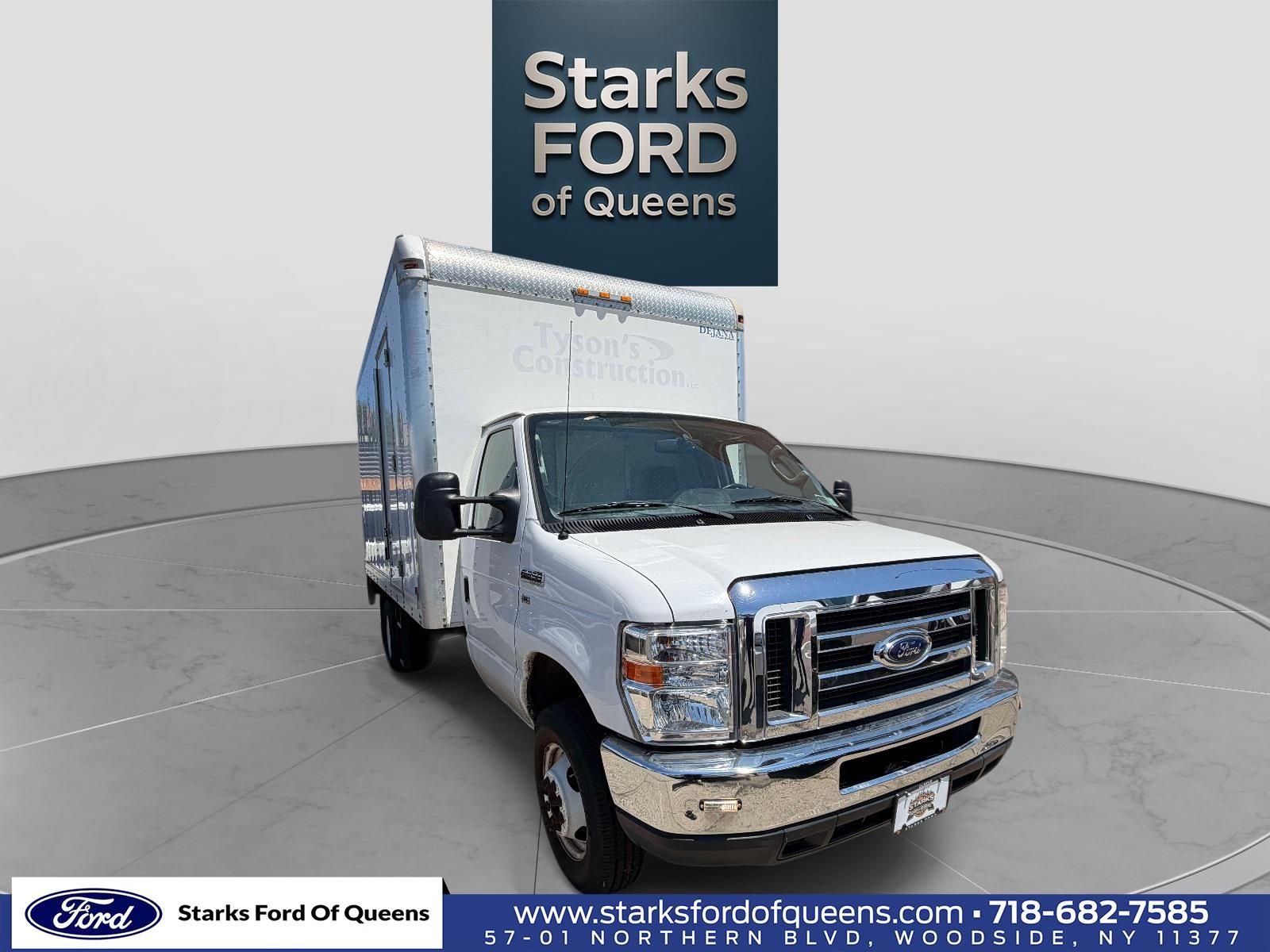 2017 Ford E-Series DRW E-350 Super Duty 158 in WB's photo