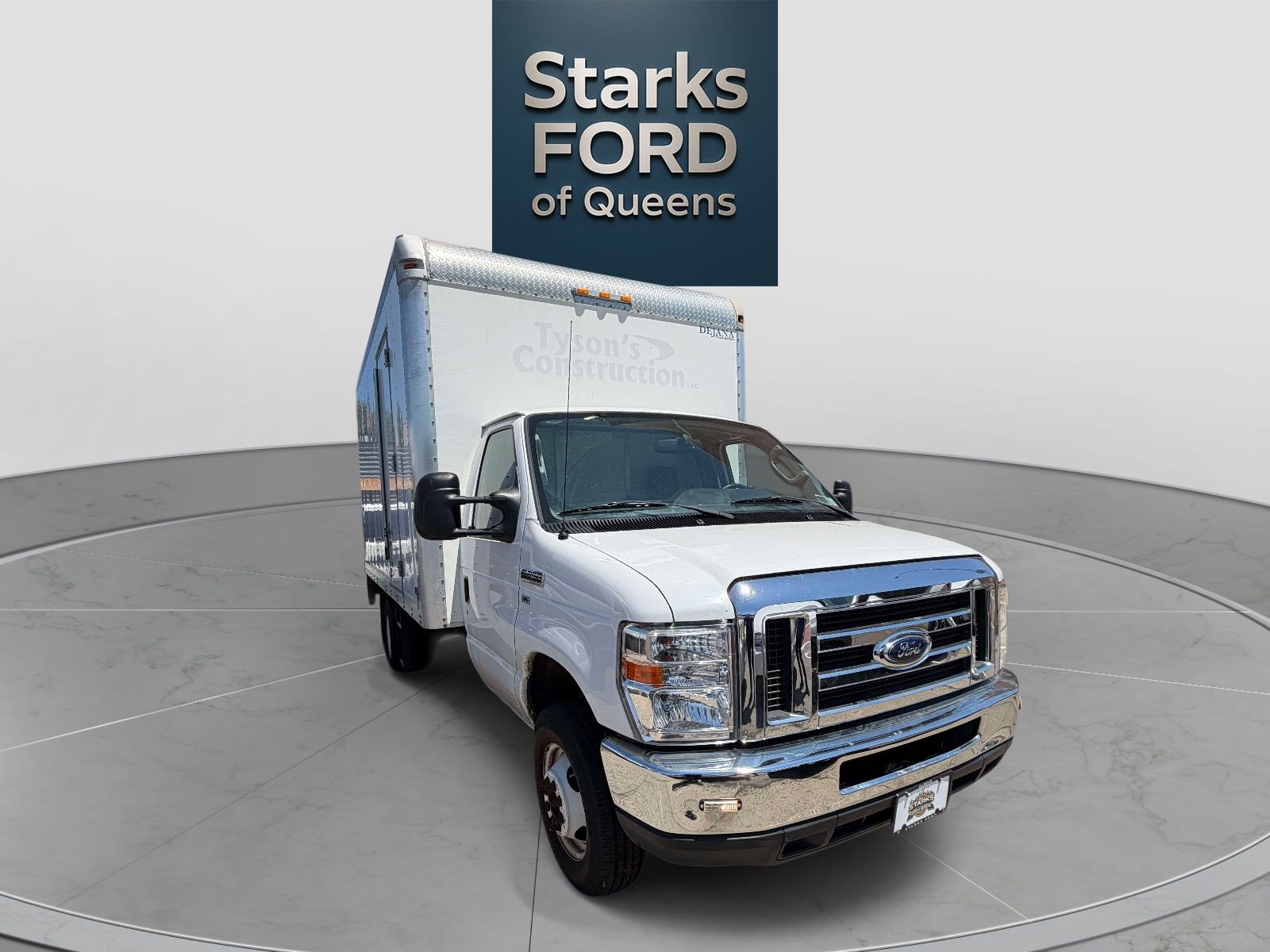 2017 Ford E-Series DRW E-350 Super Duty 158 in WB's photo