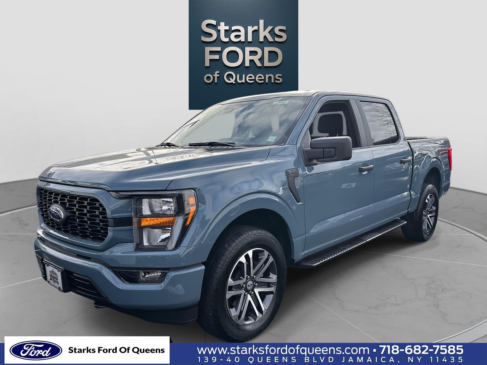 2023 Ford F-150 XL's photo
