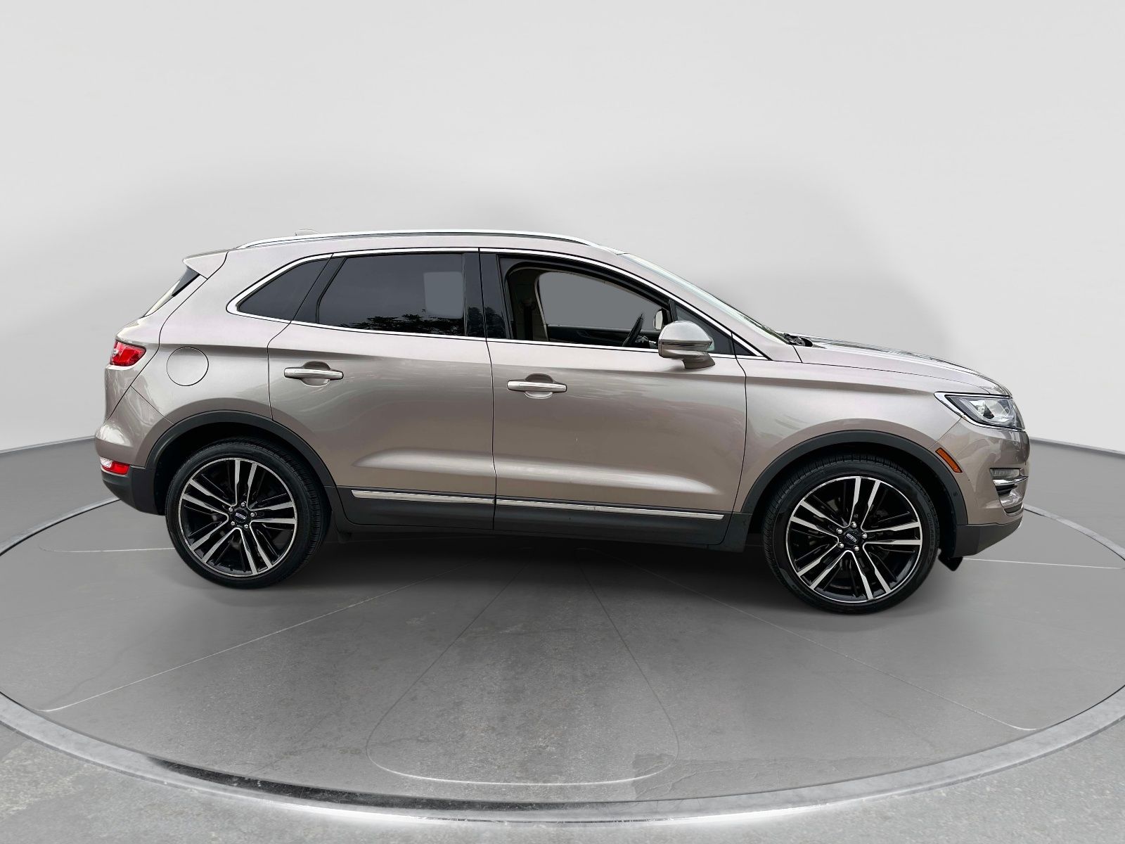 Certified 2018 Lincoln MKC Reserve with VIN 5LMTJ3DHXJUL01499 for sale in Jamaica, NY