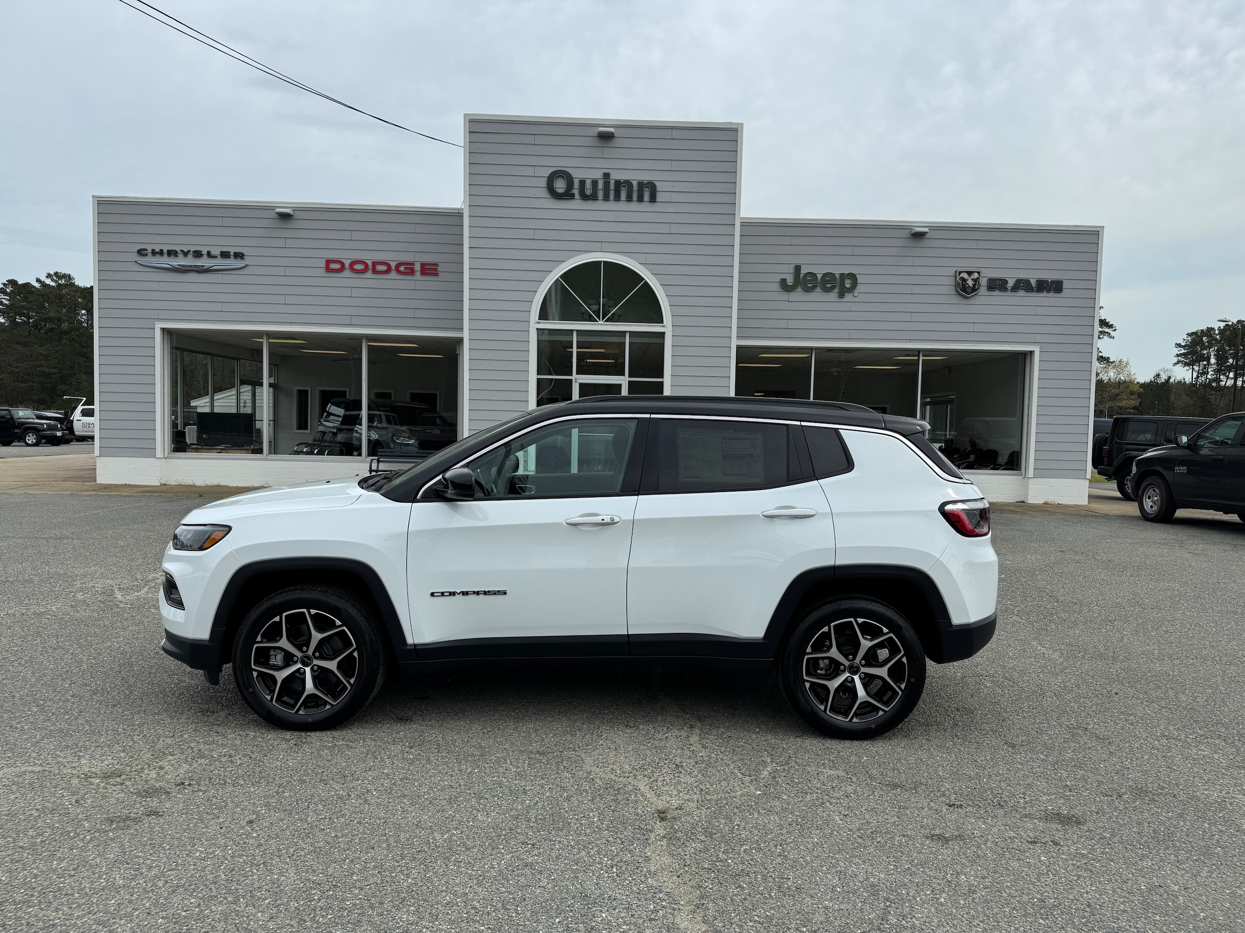 2025 Jeep Compass Sport Utility 