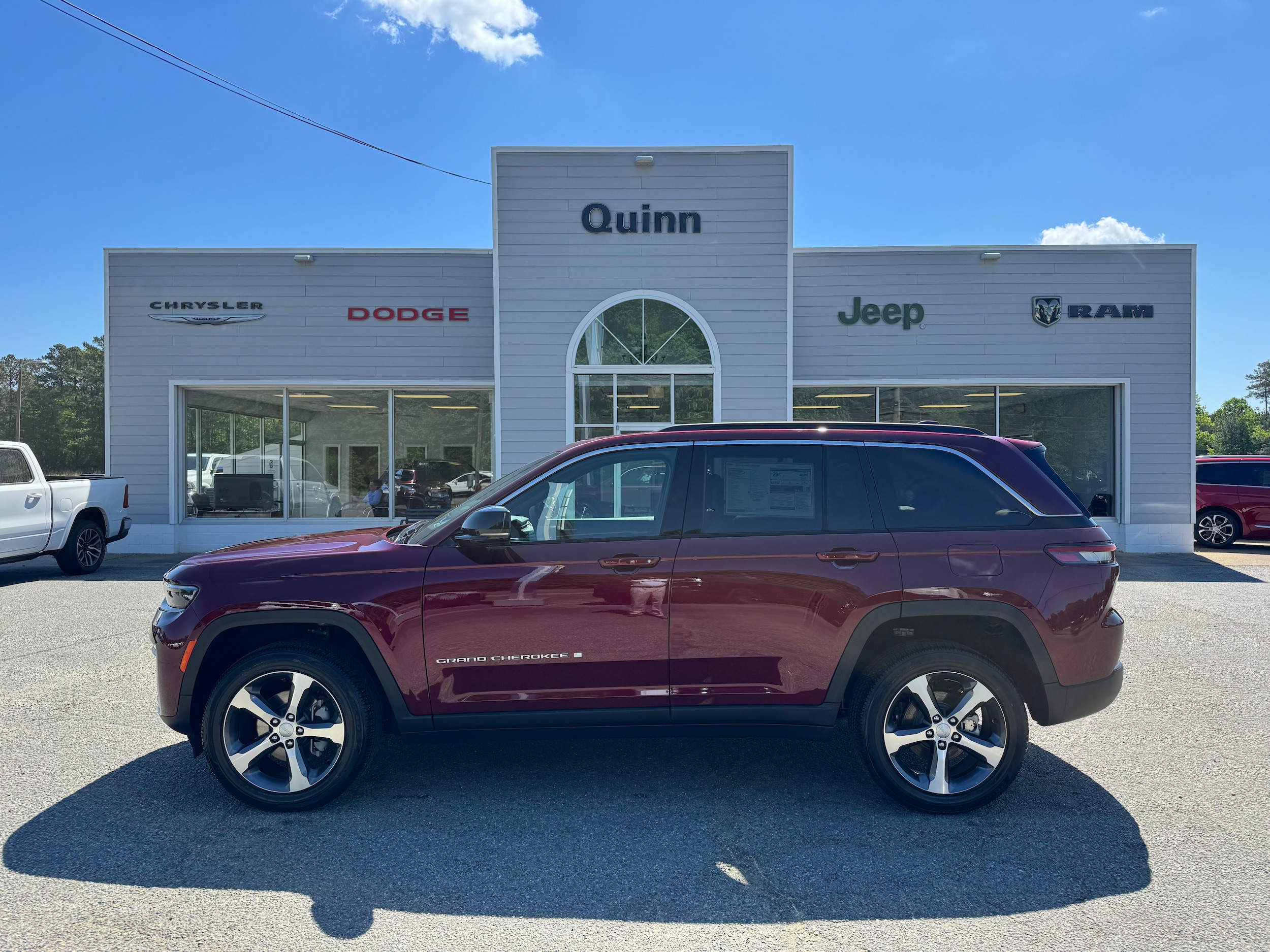 2026 Jeep Grand Cherokee Sport Utility 