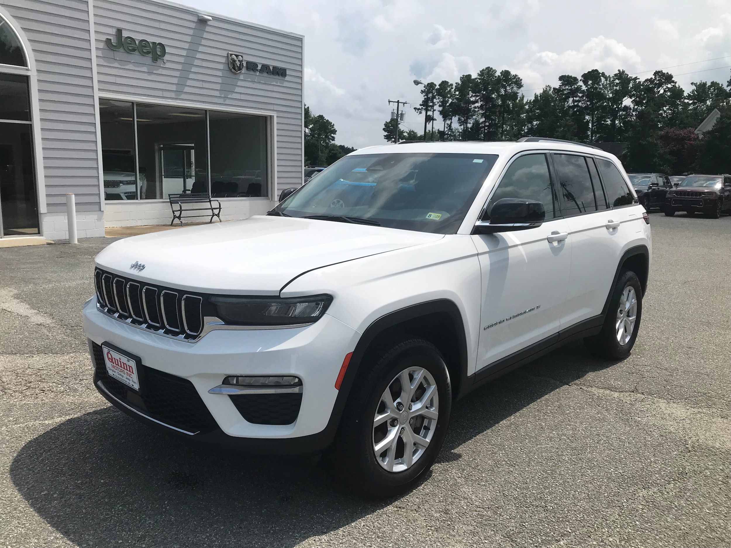 Used 2023 Jeep Grand Cherokee Limited with VIN 1C4RJHBG7PC525479 for sale in Gloucester, VA