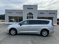 2024 Chrysler Pacifica Touring L Van Passenger Van