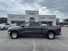 2025 Ram 1500 BIG HORN CREW CAB 4X4 6'4 BOX Pickup