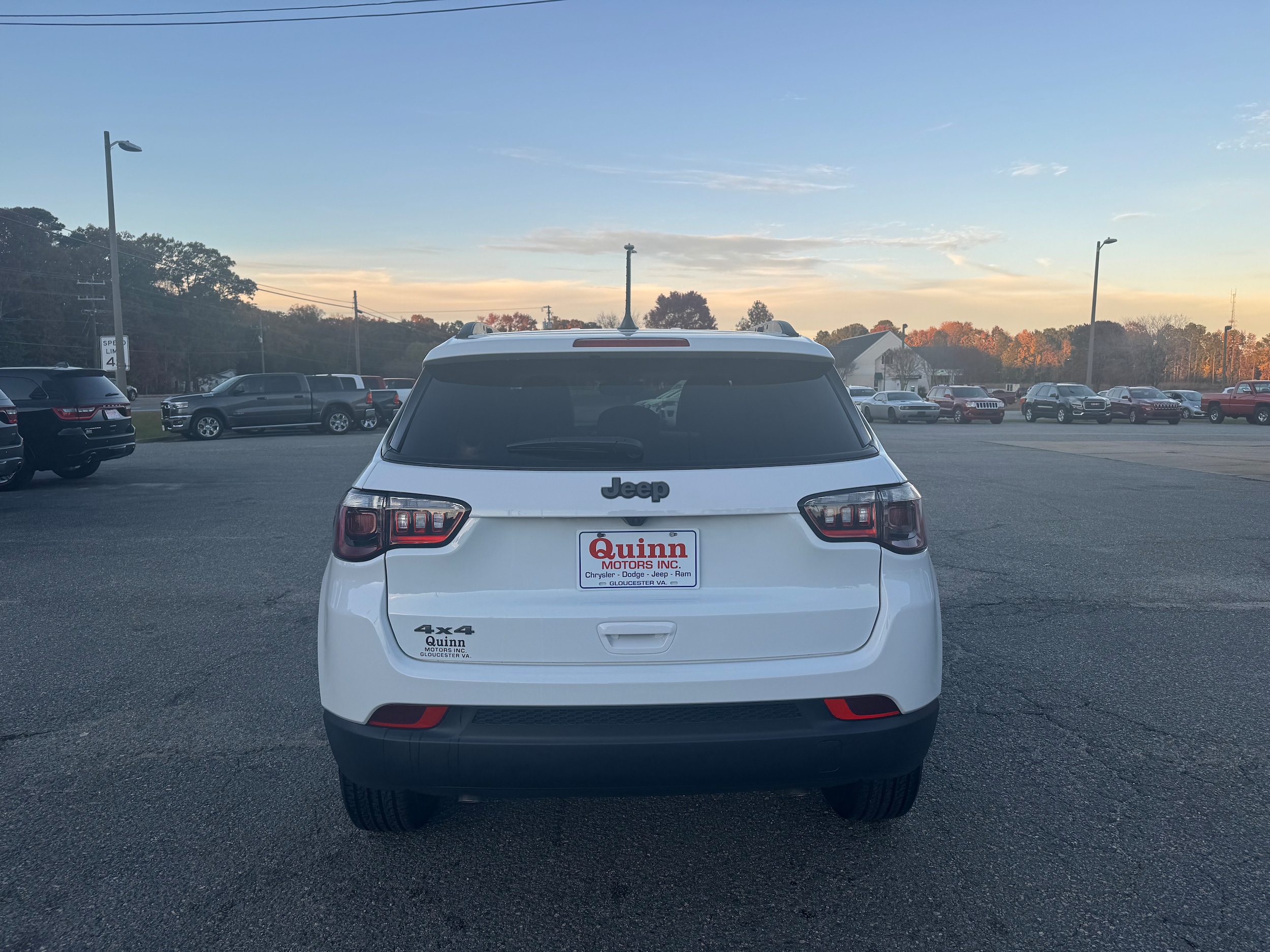2026 Jeep Compass Latitude Altitude photo 2